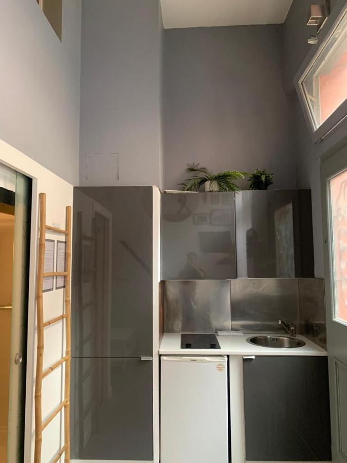 Spacious Bright Split Level Flat In The Fashionable Marais Apartment Paris Luaran gambar