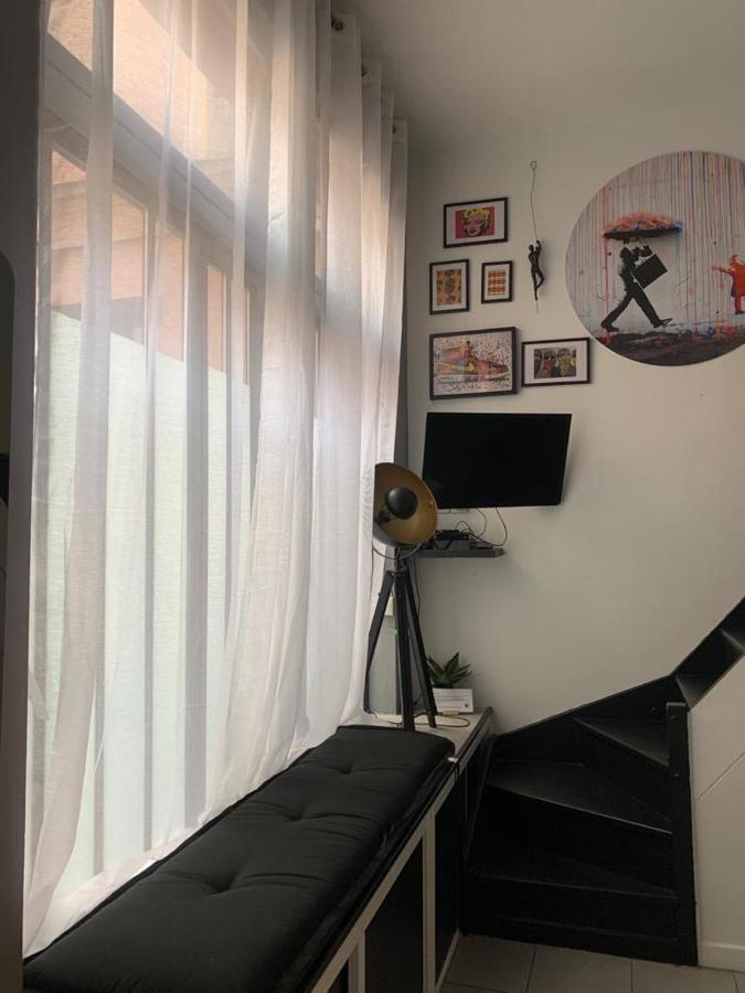 Spacious Bright Split Level Flat In The Fashionable Marais Apartment Paris Luaran gambar